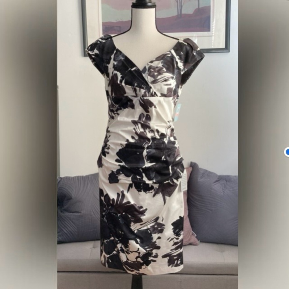 NWT Suzi Chin For Maggy Boutique, Nordstrom, 
Size 10